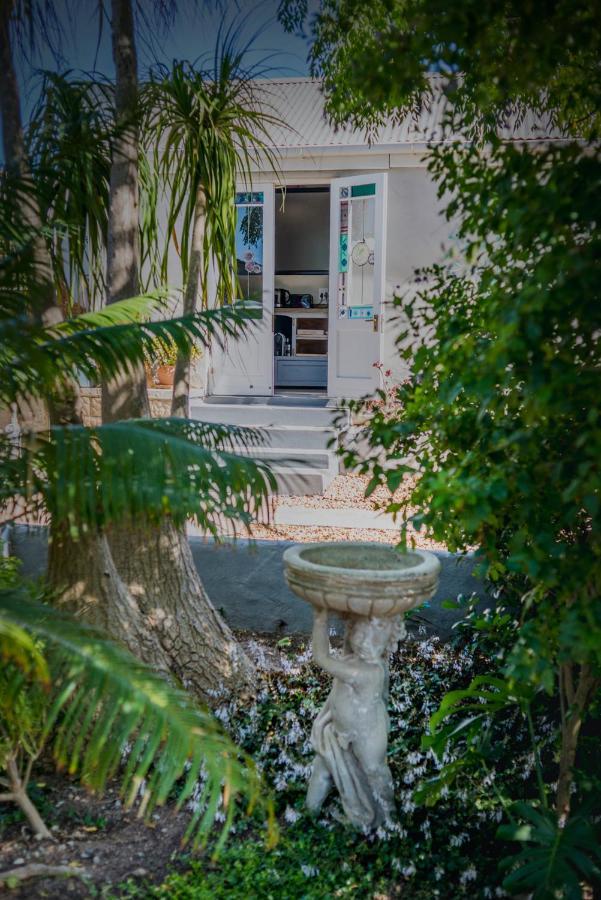 1 Queen Vic Otel Darling Dış mekan fotoğraf